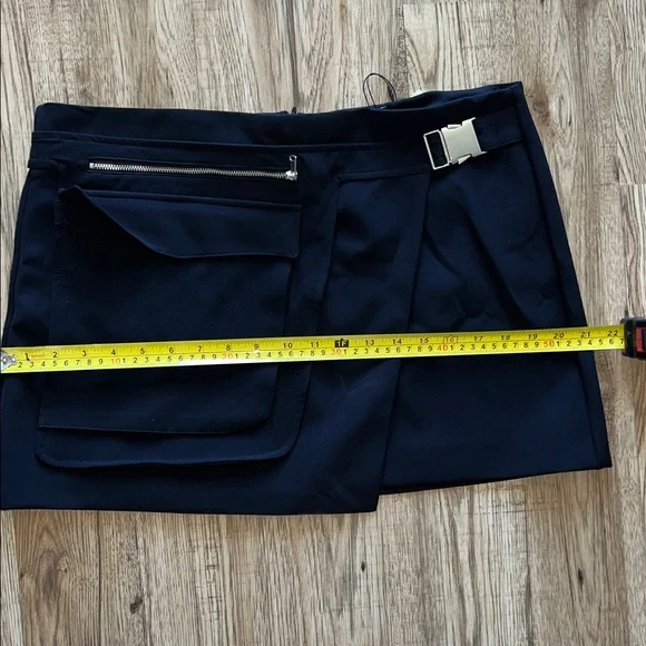 NEW! Zara Black Skirt with Asymmetrical Pocket - Picture 10 of 11